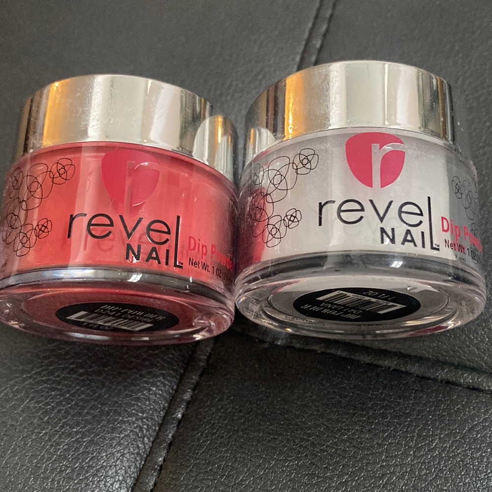 Revel dip powder